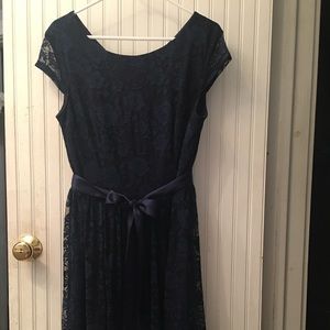Navy Blue lace patterned dress lined matching tie ribbon belt size 2XL